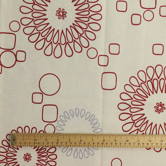 red-&-cream-fairfield-mills-home-decor-fabric-remnants – product laid flat showing its colour and pattern