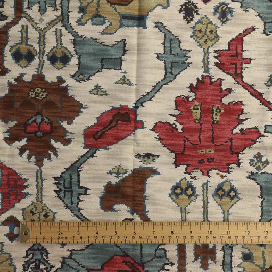 graphic-floral-home-decor-cotton-remnants – product laid flat showing its colour and pattern