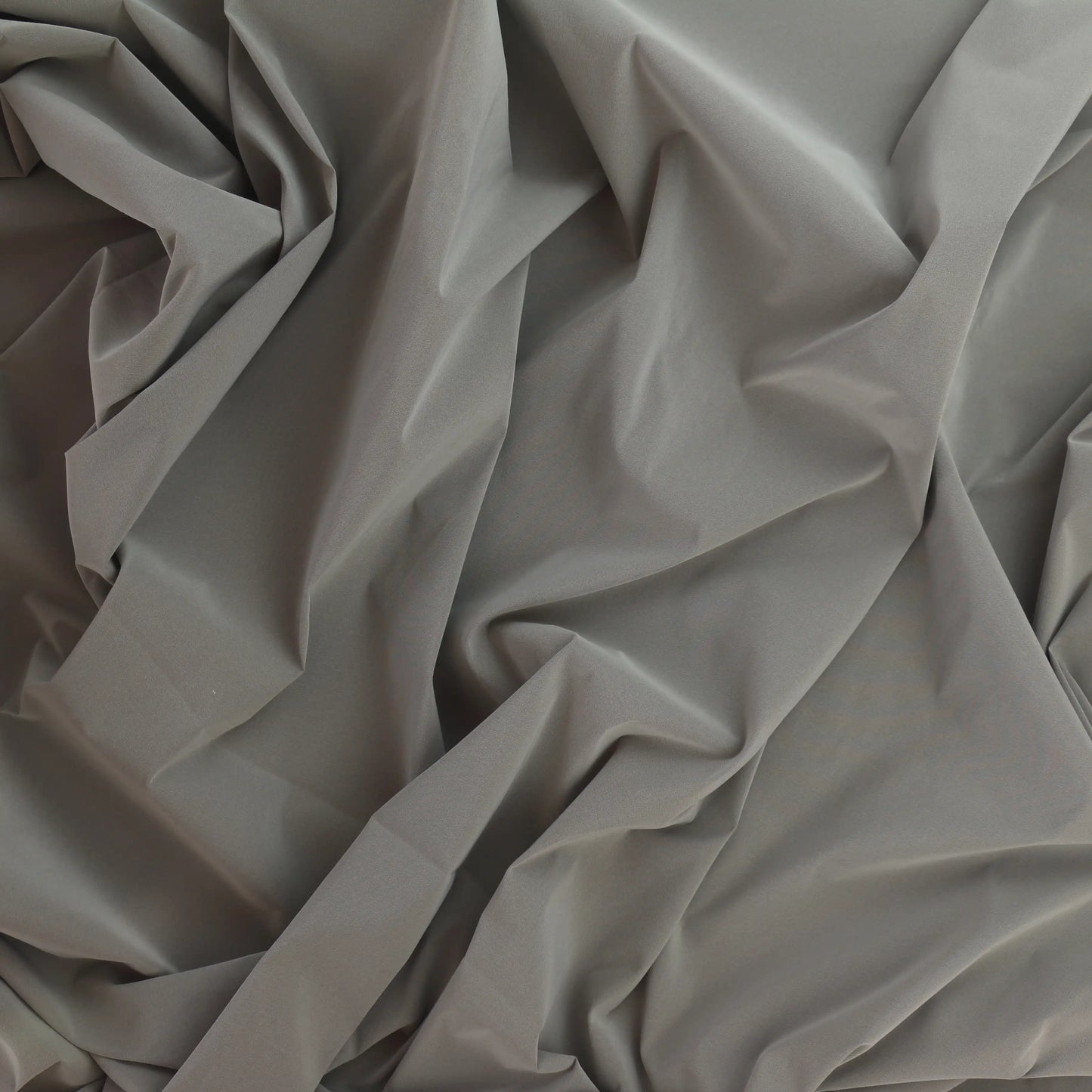 silver-grey-stretch-taffeta-fabric – full product view