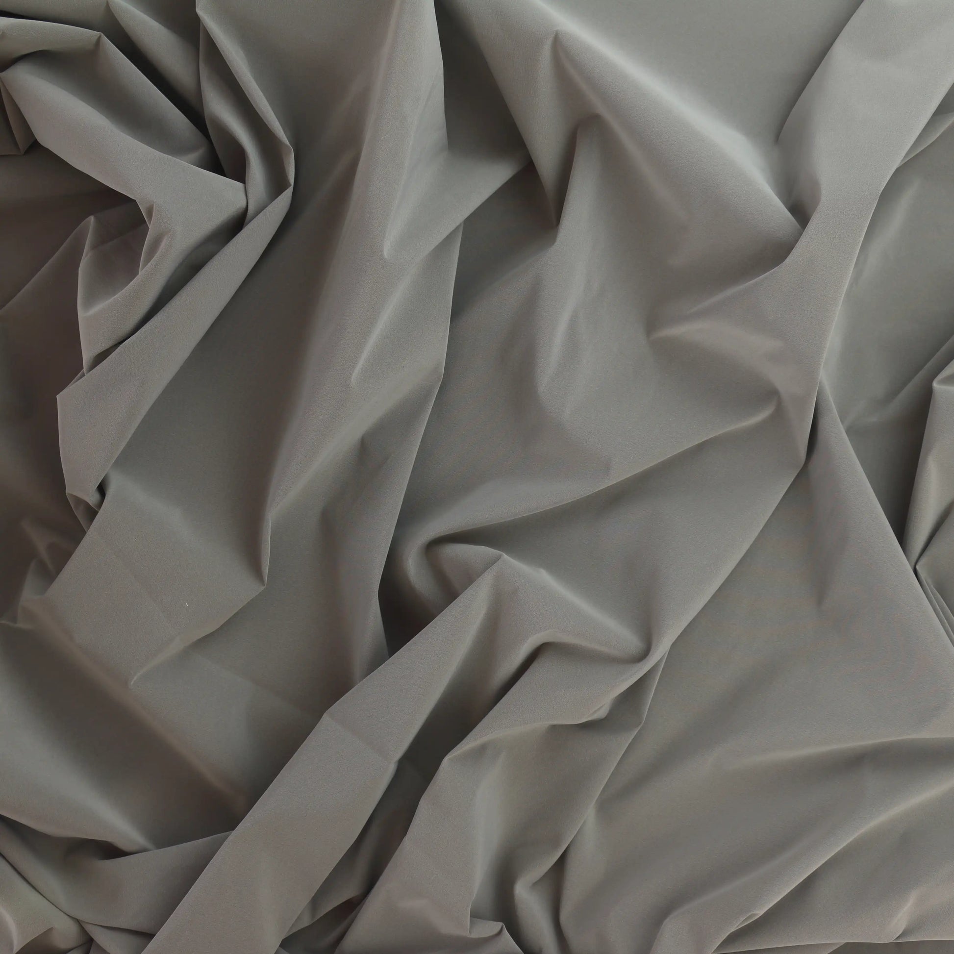 silver-grey-stretch-taffeta-fabric – full product view