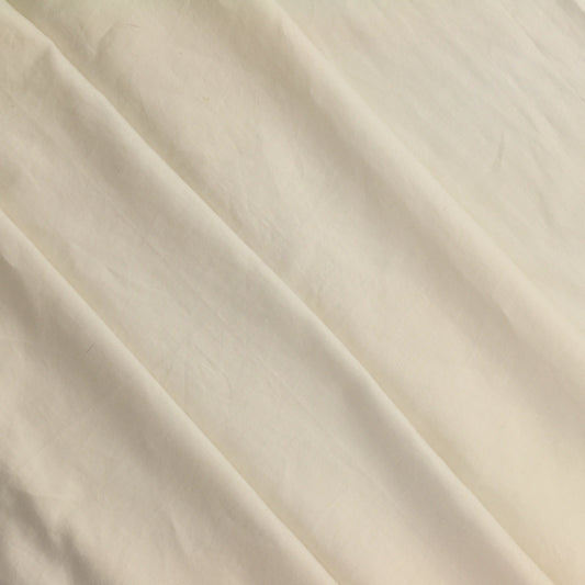 off-white-cotton-sateen-fabric – full product view