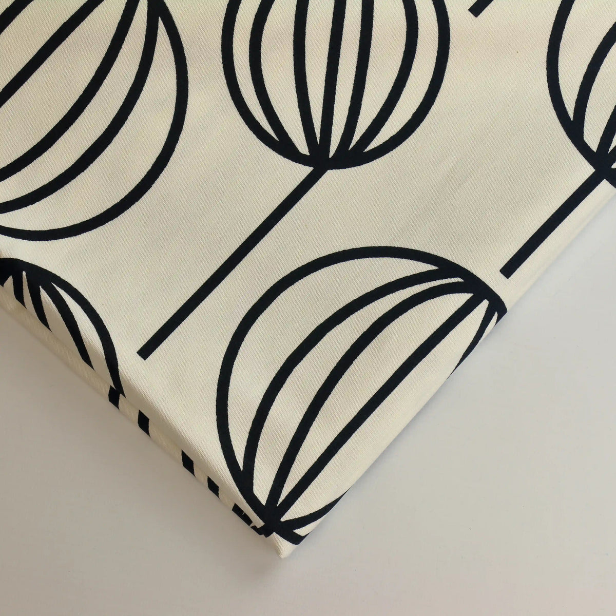 black-&-white-berry-print-ikea-home-decor-fabric – additional product detail